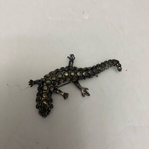 Decorative Gecko/ Lizard Brooch with rhinestone eyes and Gold Accents